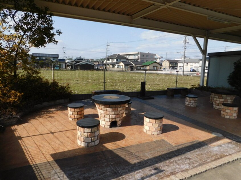  プラシード三宅