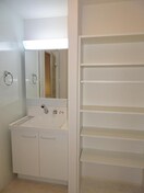  山陽本線（中国）/西阿知駅 徒歩9分 1階 築6年