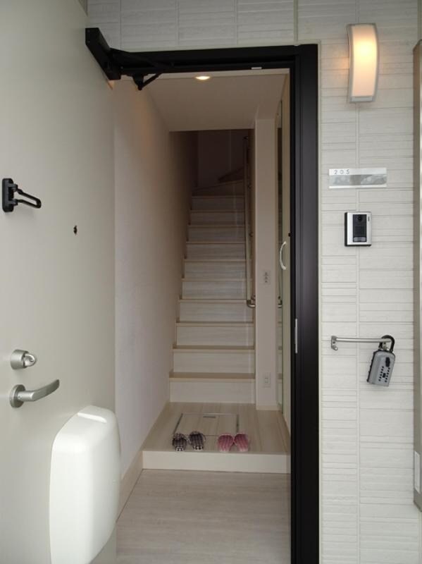  山陽本線（中国）/西阿知駅 徒歩9分 1階 築6年