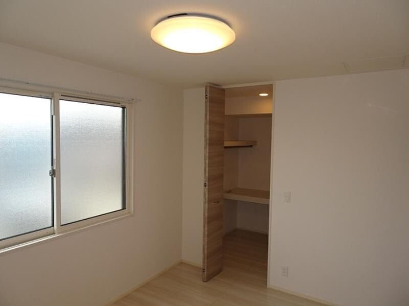  山陽本線（中国）/西阿知駅 徒歩9分 1階 築6年