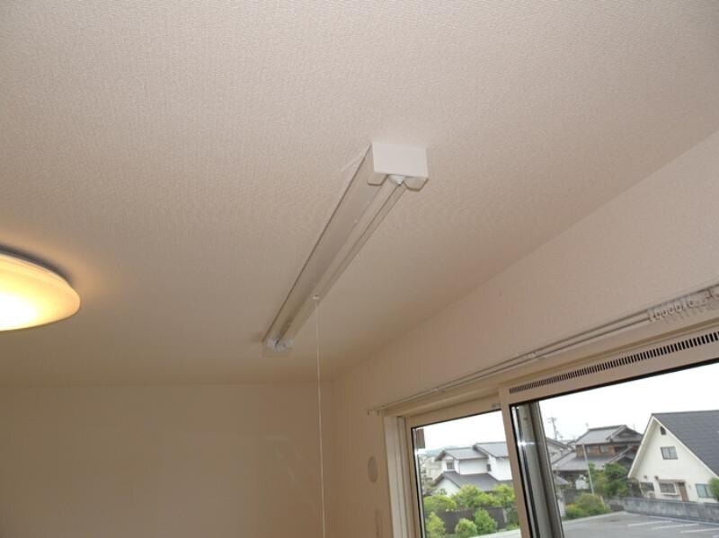  山陽本線（中国）/西阿知駅 徒歩9分 1階 築6年