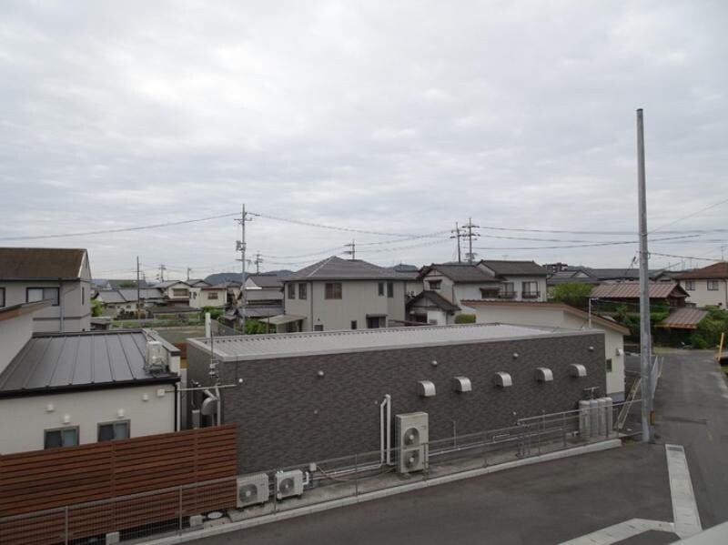  山陽本線（中国）/西阿知駅 徒歩9分 1階 築6年