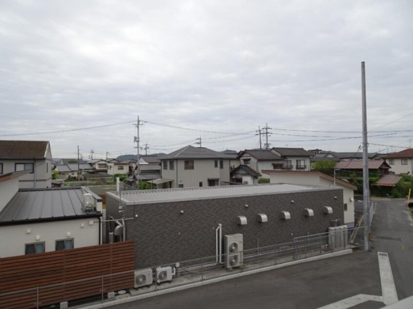  山陽本線（中国）/西阿知駅 徒歩9分 1階 築6年