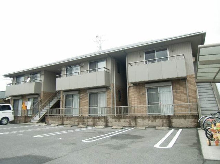  リバティ中島 A