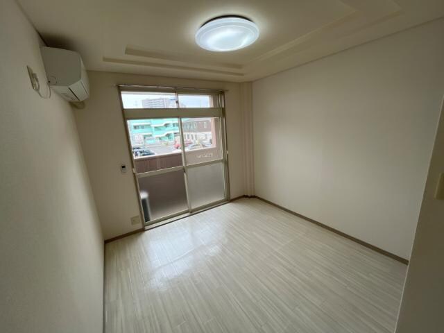 室内 エスポワール老松