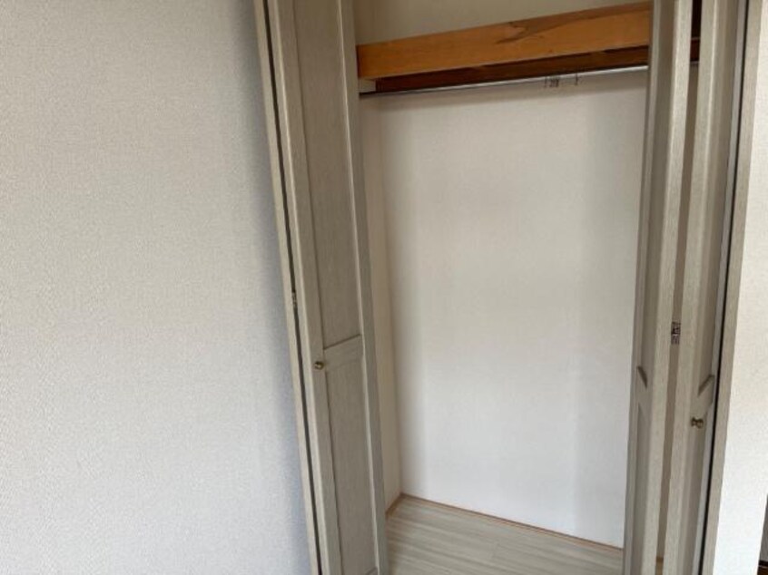 収納 エスポワール老松