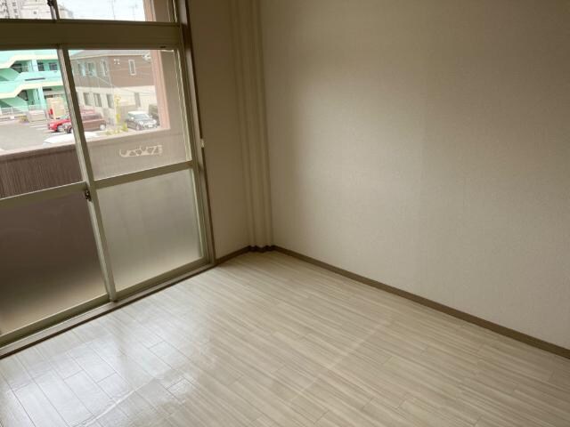 室内 エスポワール老松