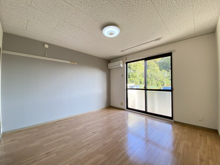  レインボーハイツ　B棟　