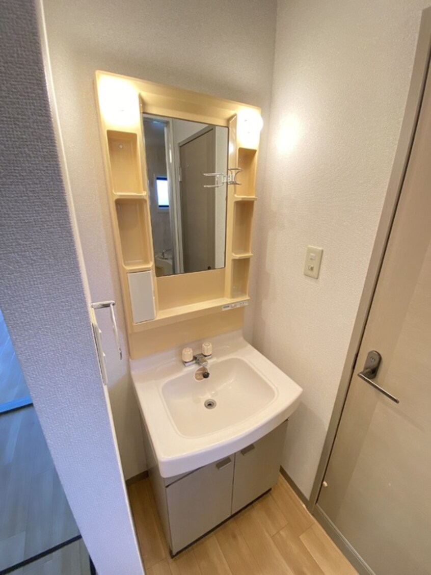  レインボーハイツ　B棟　