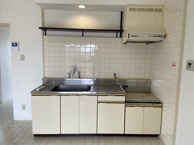  サンシティーフジ