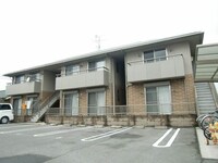 リバティ中島B棟