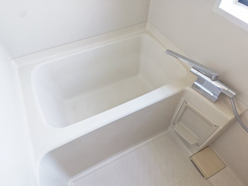  オノ・フラッツ