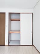  オノ・フラッツ