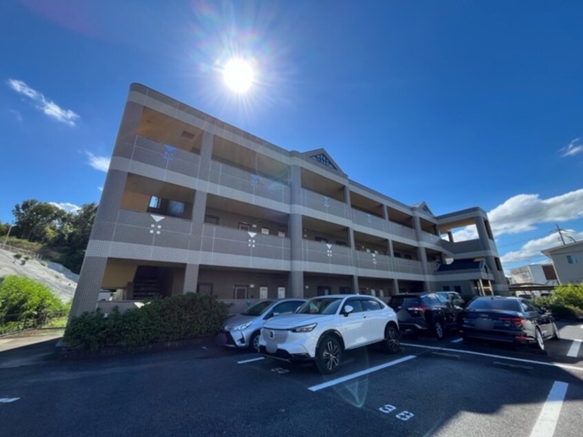  コンフォース亀山Ⅱ