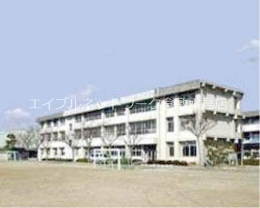 倉敷市立万寿東小学校 698m 菊地貸家