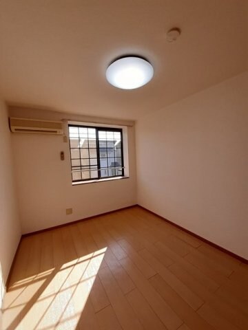  メゾンセレッソＡ