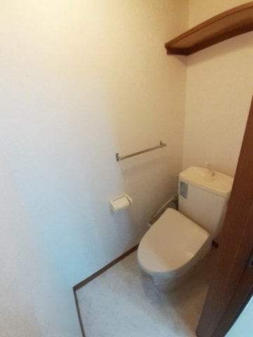  メゾンセレッソＡ