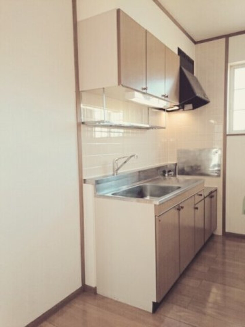  レーベン中畝　Ｄ