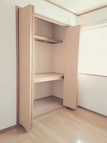  レーベン中畝　Ｄ