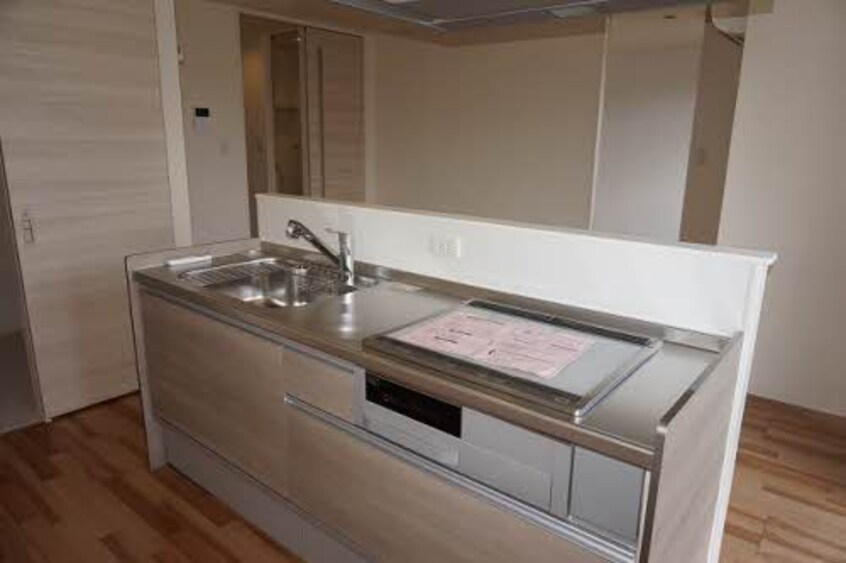  ＲＡＩＮＢＯＷ中島　Ａ棟