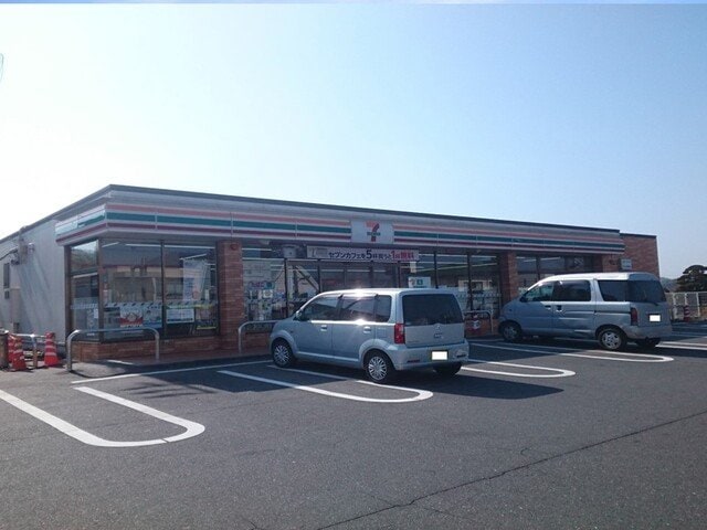 セブンイレブン　金光町佐方店まで550m カミヒコウキ
