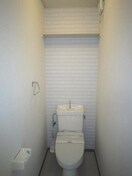  アーバンシャトル　B棟