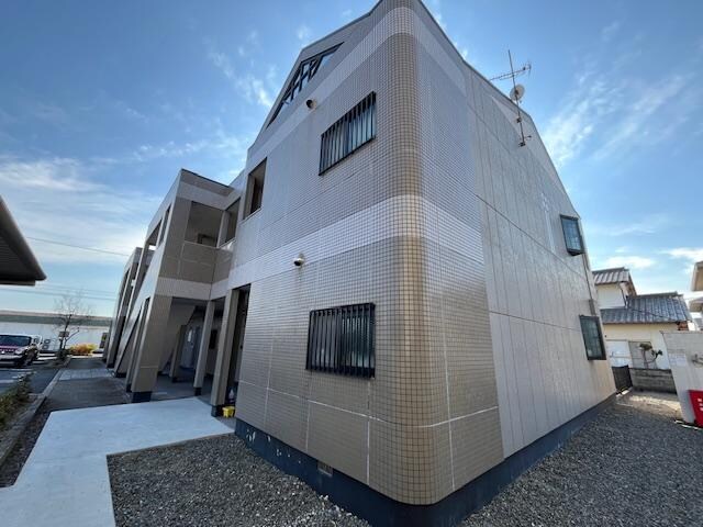 外観写真（昼） ロイヤルハイツ６９２