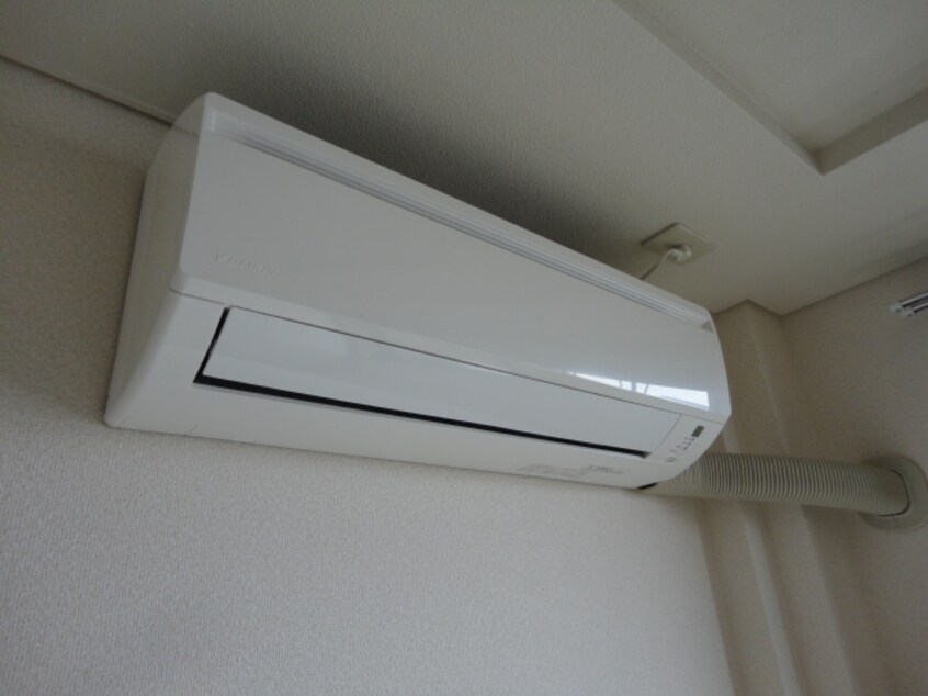 エアコン ロイヤルハイツ６９２
