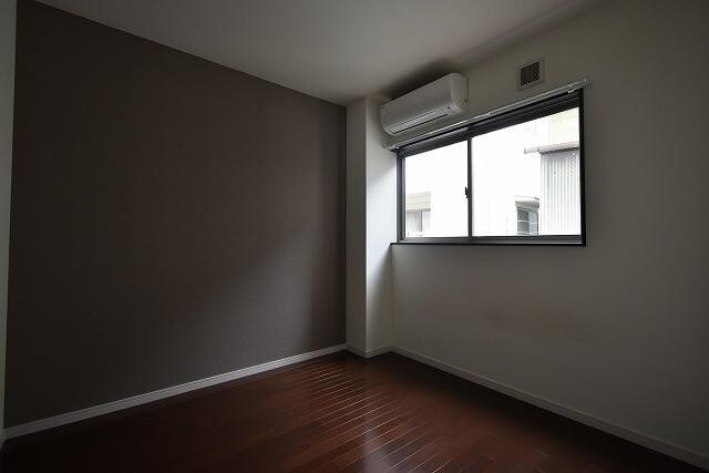  Ａ．ｚ．Ａ　鶴形