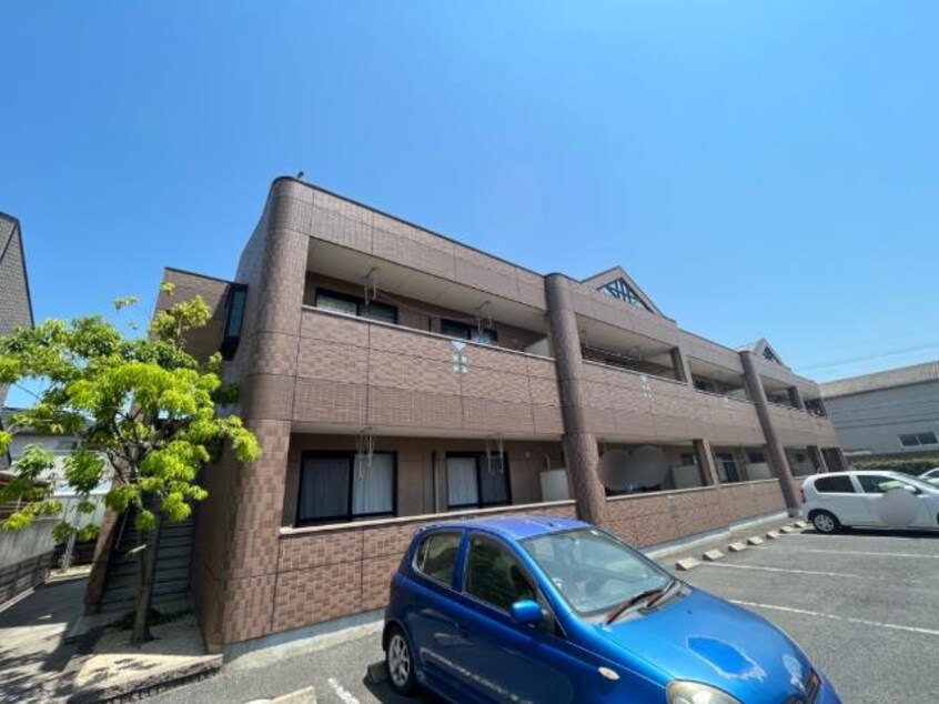 外観写真（昼） イターナル壱番館