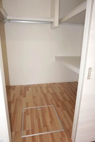  ＲＡＩＮＢＯＷ中島　Ａ棟