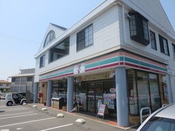 セブンイレブン倉敷安江店まで400m