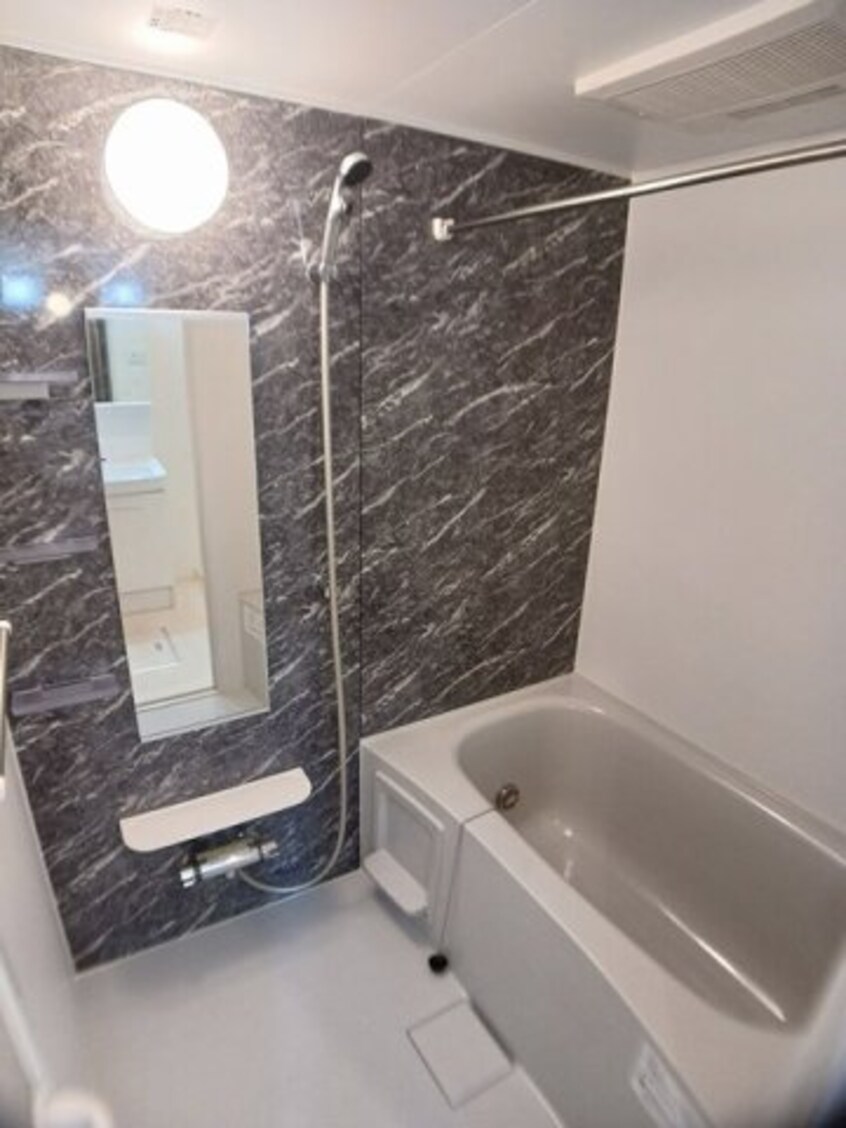  エテルナ　ナリッシュ　Ⅱ