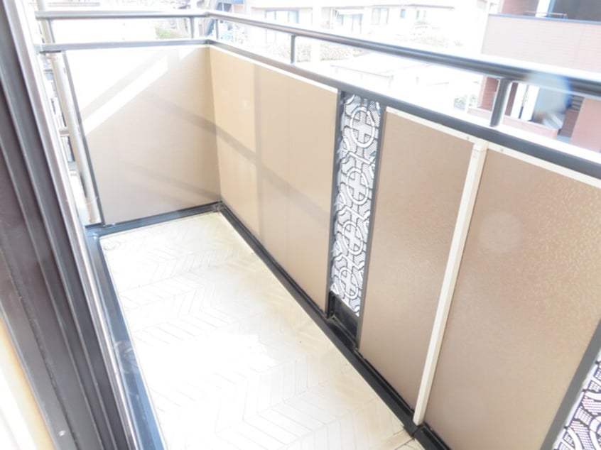  コニファーガーデン　1棟