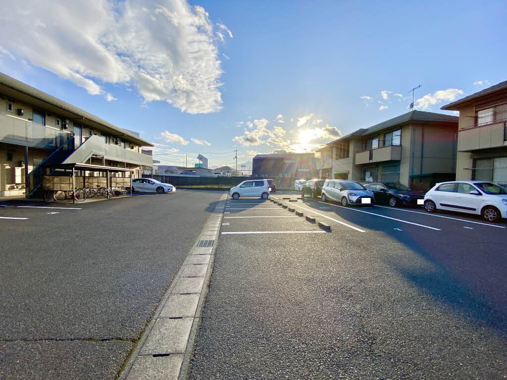  メゾン　デラ　Ｗ　Ａ棟