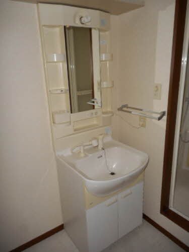  メゾン　デラ　Ｗ　Ａ棟