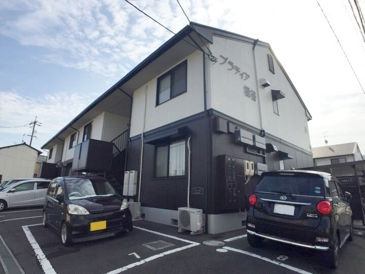  プラティア板谷A棟