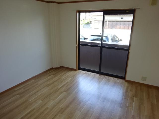 洋室 フラワーロード