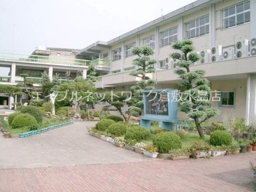 倉敷市立万寿小学校 515m ファミーユ昭和