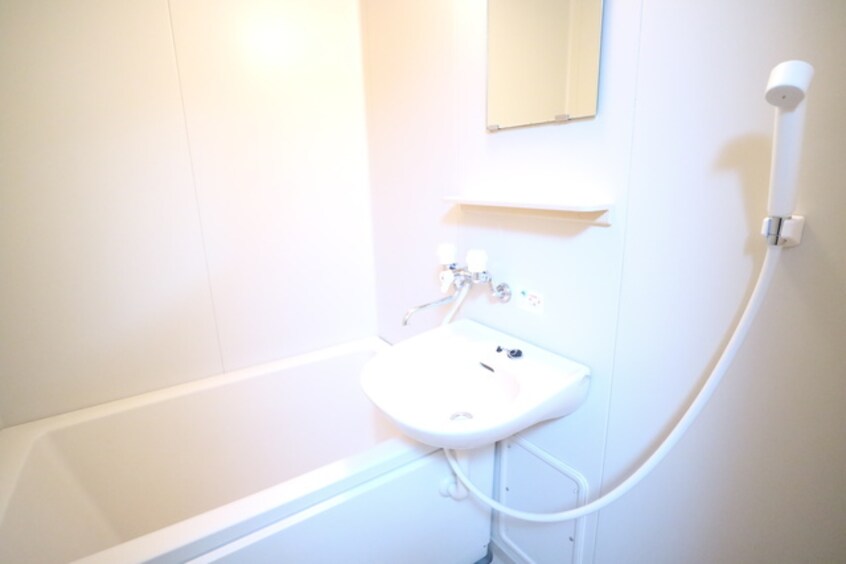  ステーションパレス　I