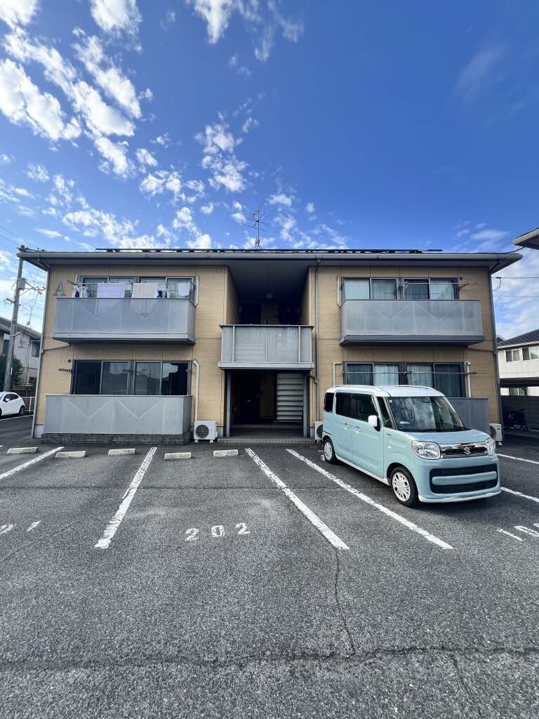  まるハウス　B棟