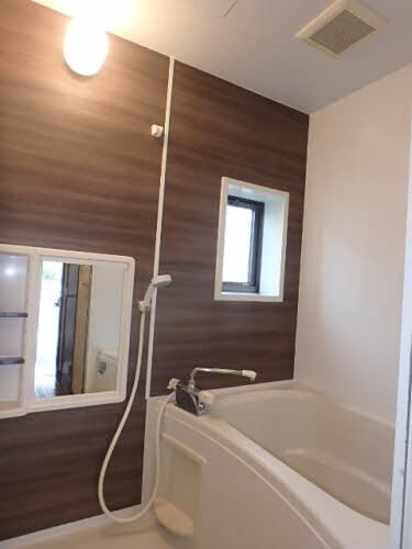  まるハウス　B棟