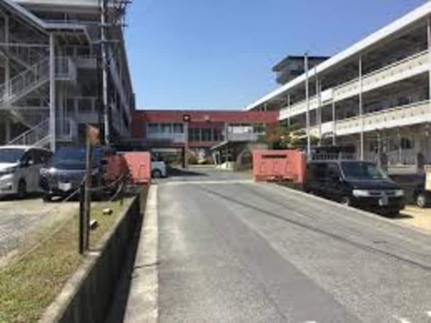 倉敷市立玉島東中学校 1763m リバーサイドパレス　Ｋ