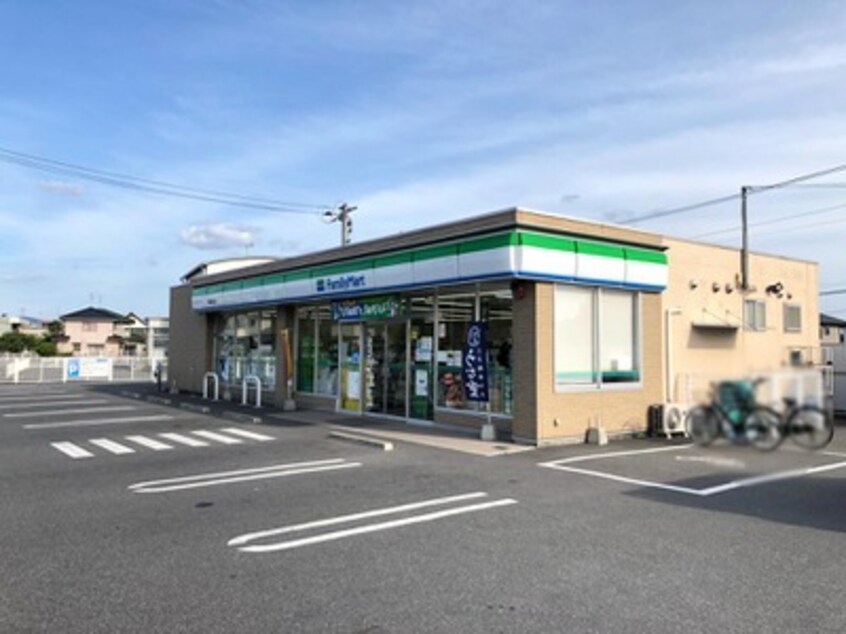 ファミリーマート 倉敷鶴の浦店(コンビニ)まで1182m サンクレスト　B
