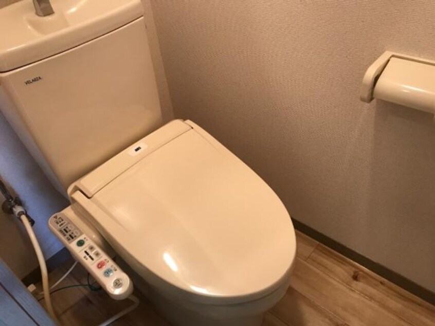 シャワー付トイレ メゾン羽島