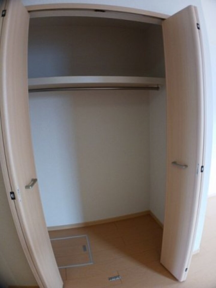  水島臨海鉄道水島本線/栄駅 徒歩8分 1階 築15年