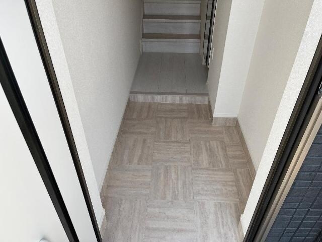 玄関 山陽本線（中国）/倉敷駅 バス8分西中学校前下車:停歩5分 2階 築2年