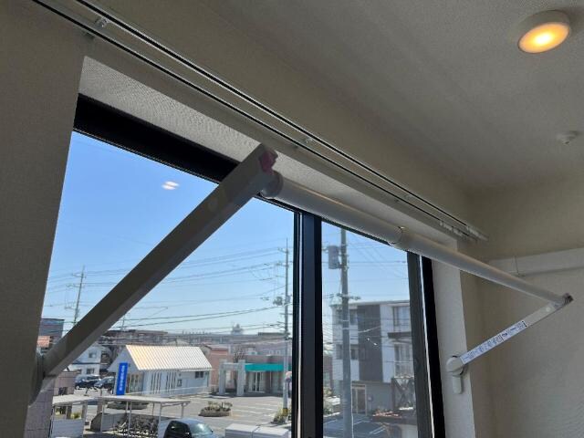 室内物干 山陽本線（中国）/倉敷駅 バス8分西中学校前下車:停歩5分 2階 築2年