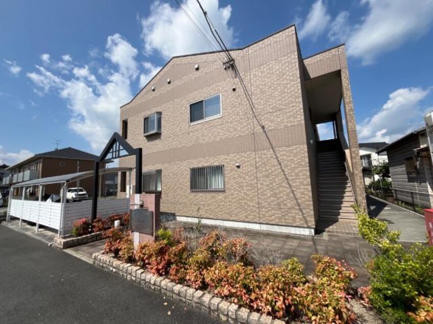 外観写真（昼） 山陽本線（中国）/倉敷駅 バス14分イオン西入り口下車:停歩6分 2階 築13年