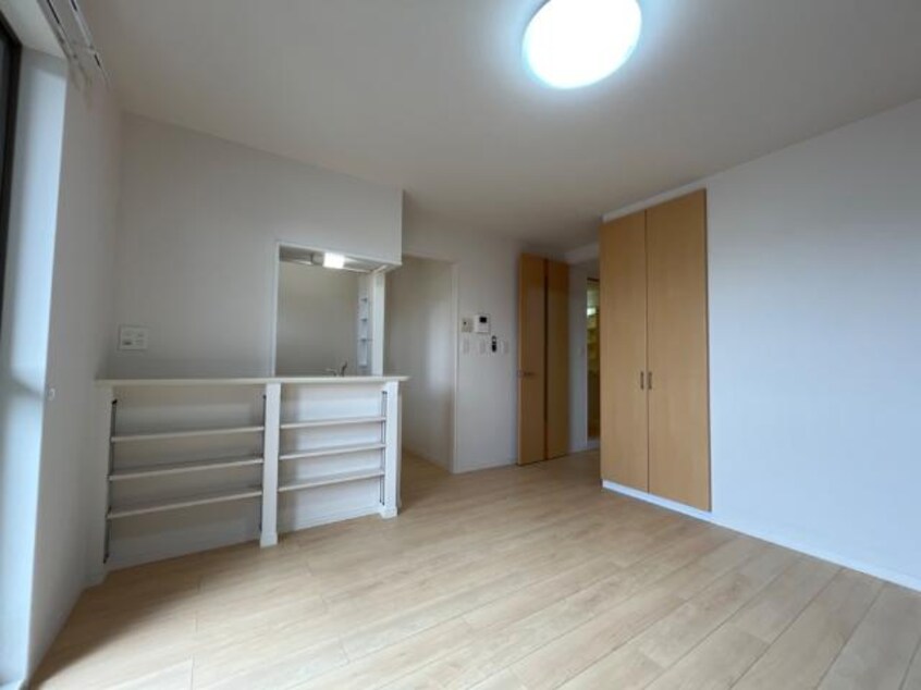 リビング 山陽本線（中国）/倉敷駅 バス14分イオン西入り口下車:停歩6分 2階 築13年